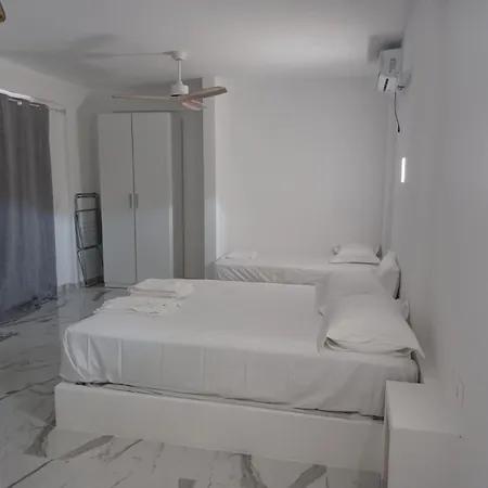 Livadi 1 * Φολέγανδρος